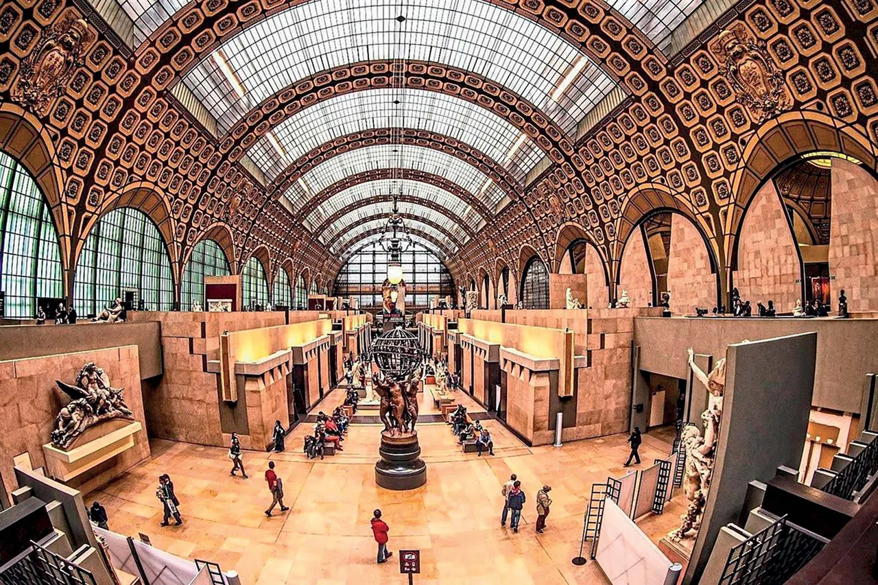 virtual tour khung cảnh bảo tàng Musee virtual tour khung cảnh bảo tàng Musee