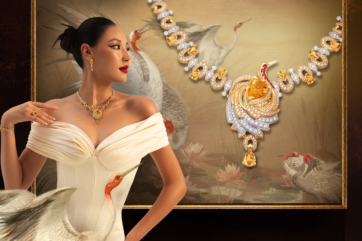 Bộ trang sức Red Majesty tôn lên vẻ đẹp thanh tao và khí chất phụ nữ.
