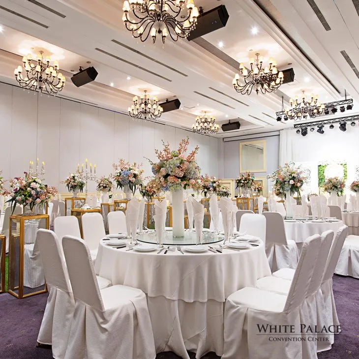 THƯỞNG LÃM 5 XU HƯỚNG TRANG TRÍ KHÔNG GIAN CƯỚI ĐẲNG CẤP ĐẾN TỪ WHITE PALACE THƯỞNG LÃM 5 XU HƯỚNG TRANG TRÍ KHÔNG GIAN CƯỚI ĐẲNG CẤP ĐẾN TỪ WHITE PALACE