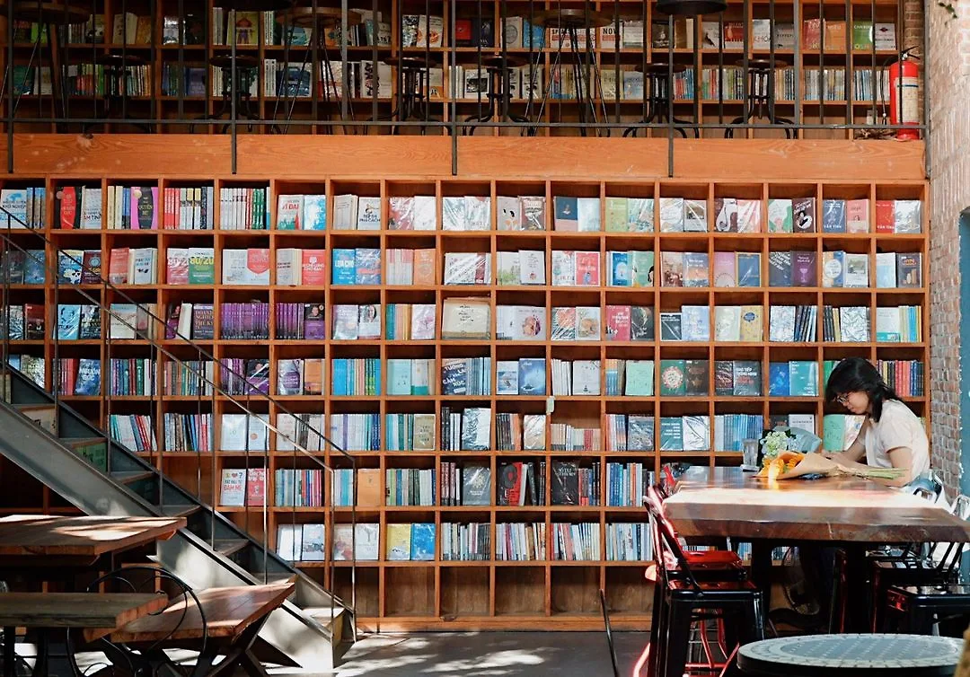 cà phê yên tĩnh nhã nam books n' coffee