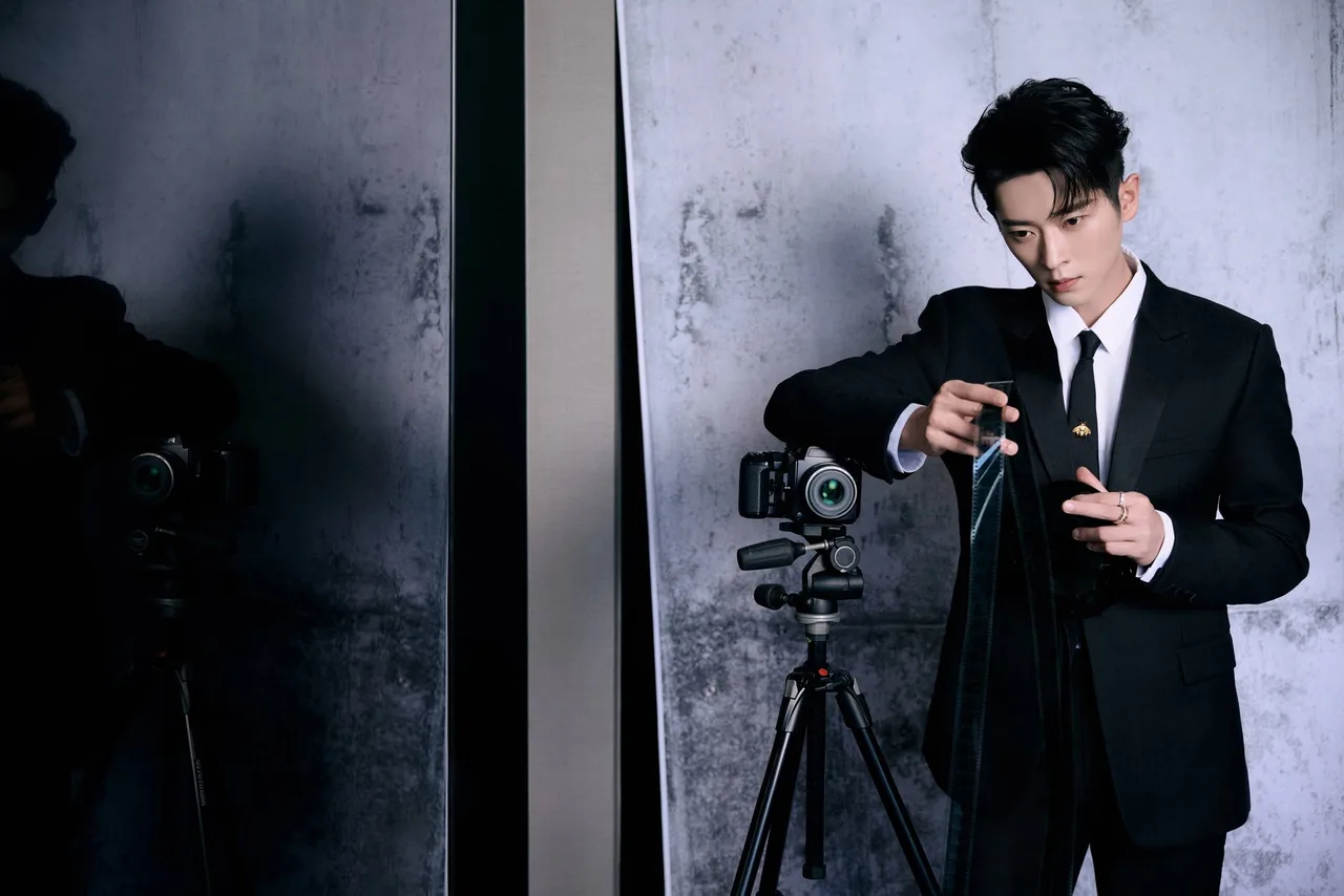 nam diễn viên thừa lỗi 