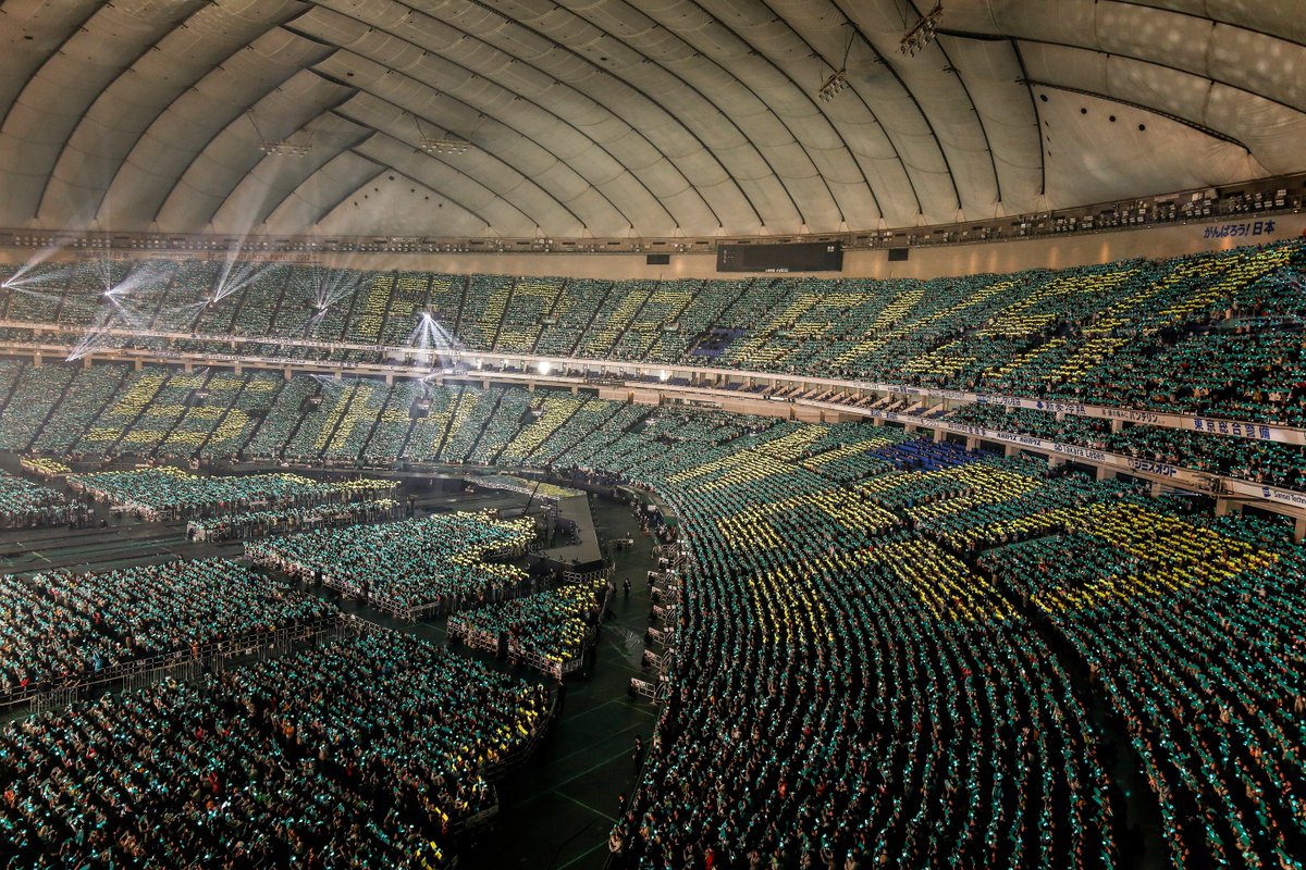 SHINee 8