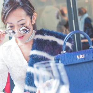 5 blog thời trang dành cho các nàng đam mê túi xách