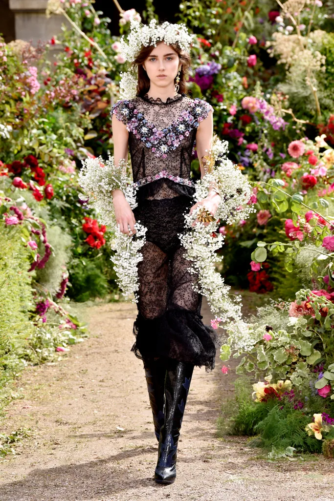 Rodarte mơ mộng tại Paris Haute Couture