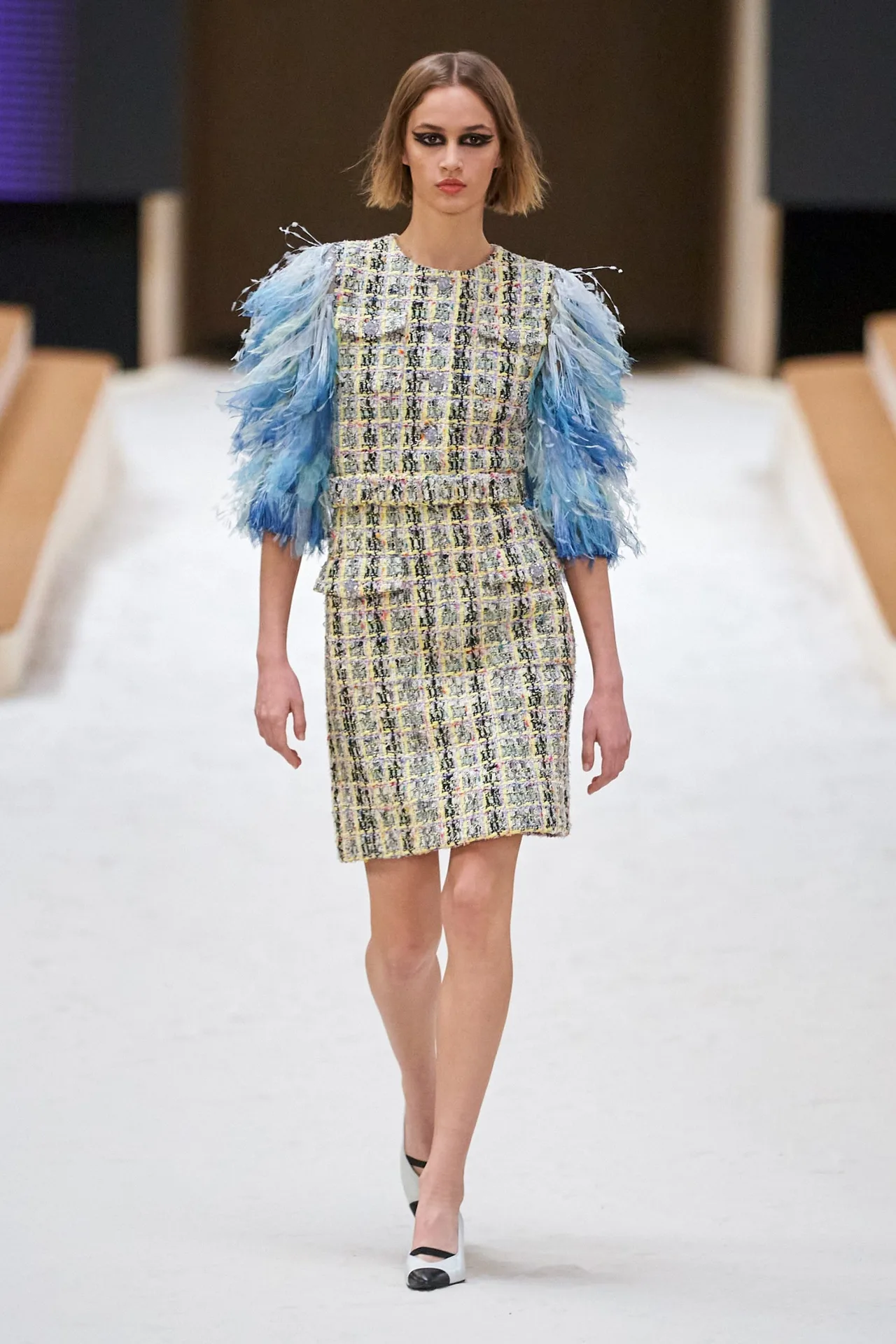 Chanel Couture Xuân Hè 2022 look 13