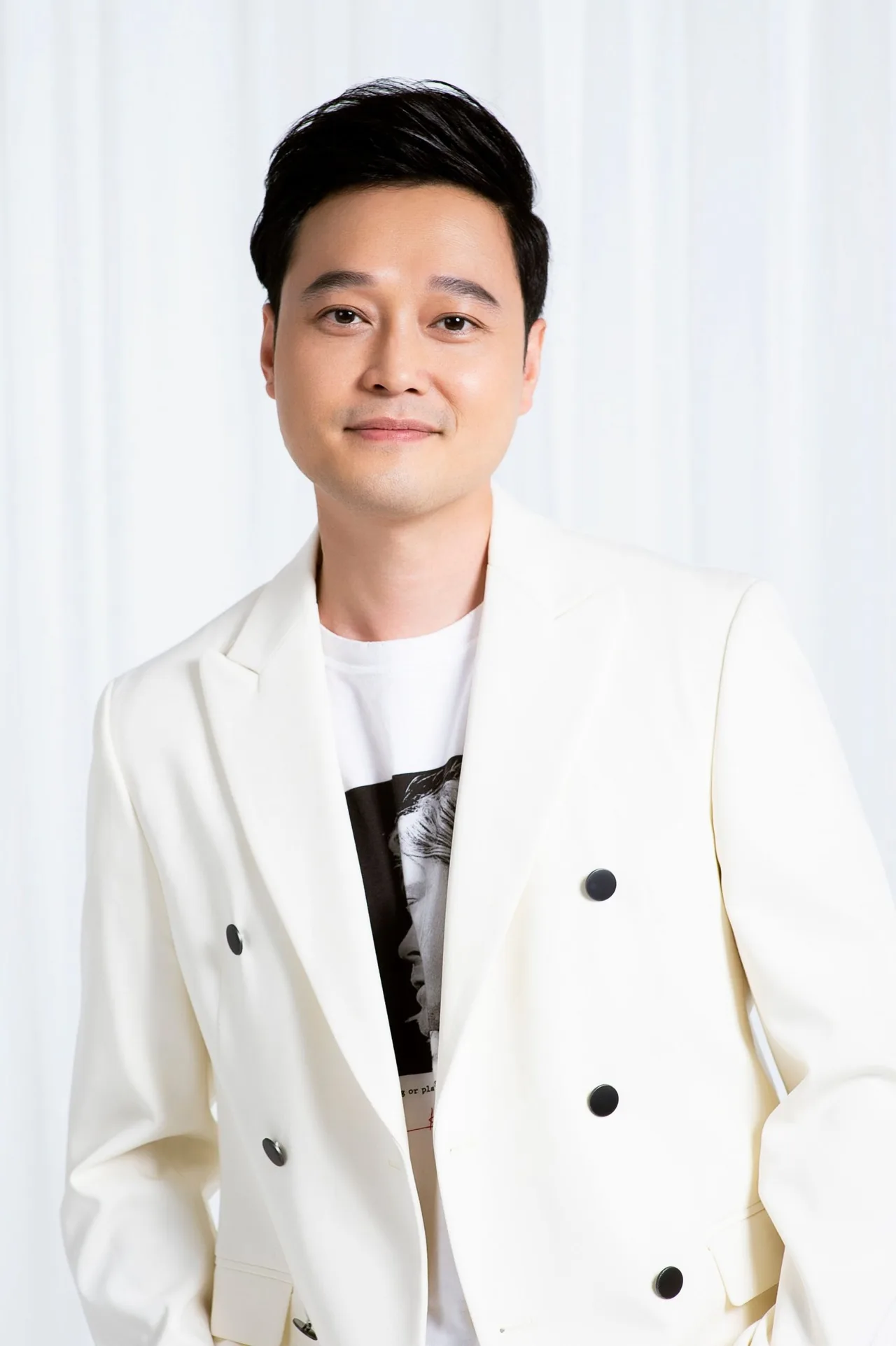Ca sĩ Quang Vinh. Ca sĩ Quang Vinh.