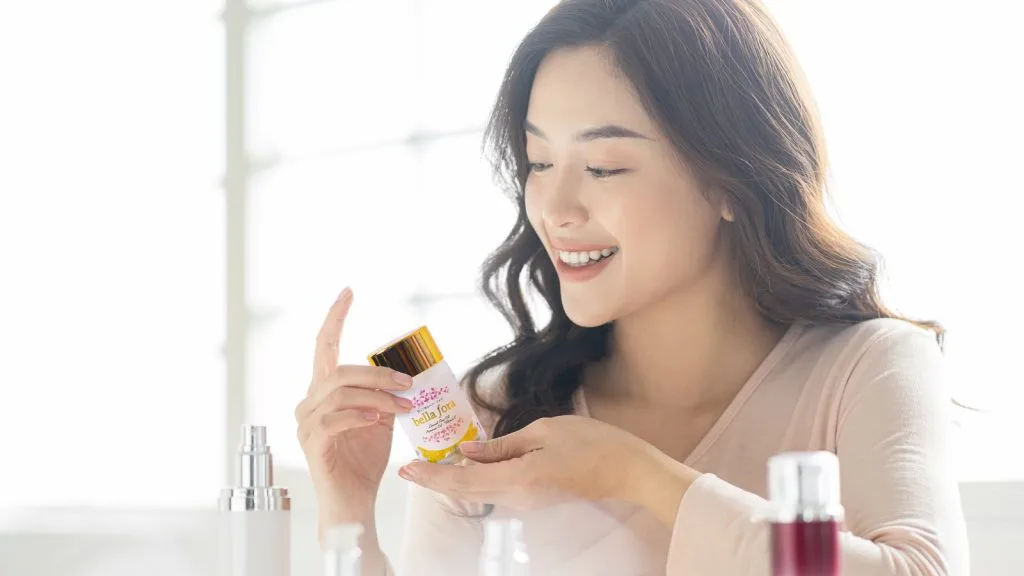 Một số tips vàng “chăm trong đẹp ngoài” của các quý cô công sở Một số tips vàng “chăm trong đẹp ngoài” của các quý cô công sở