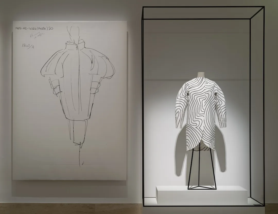 triển lãm "FENDI/Karl Lagerfeld 1985. After Steps Through Work"