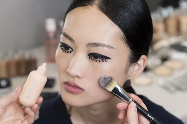 phong cách trang điểm Dior 03 phong cách trang điểm Dior 03