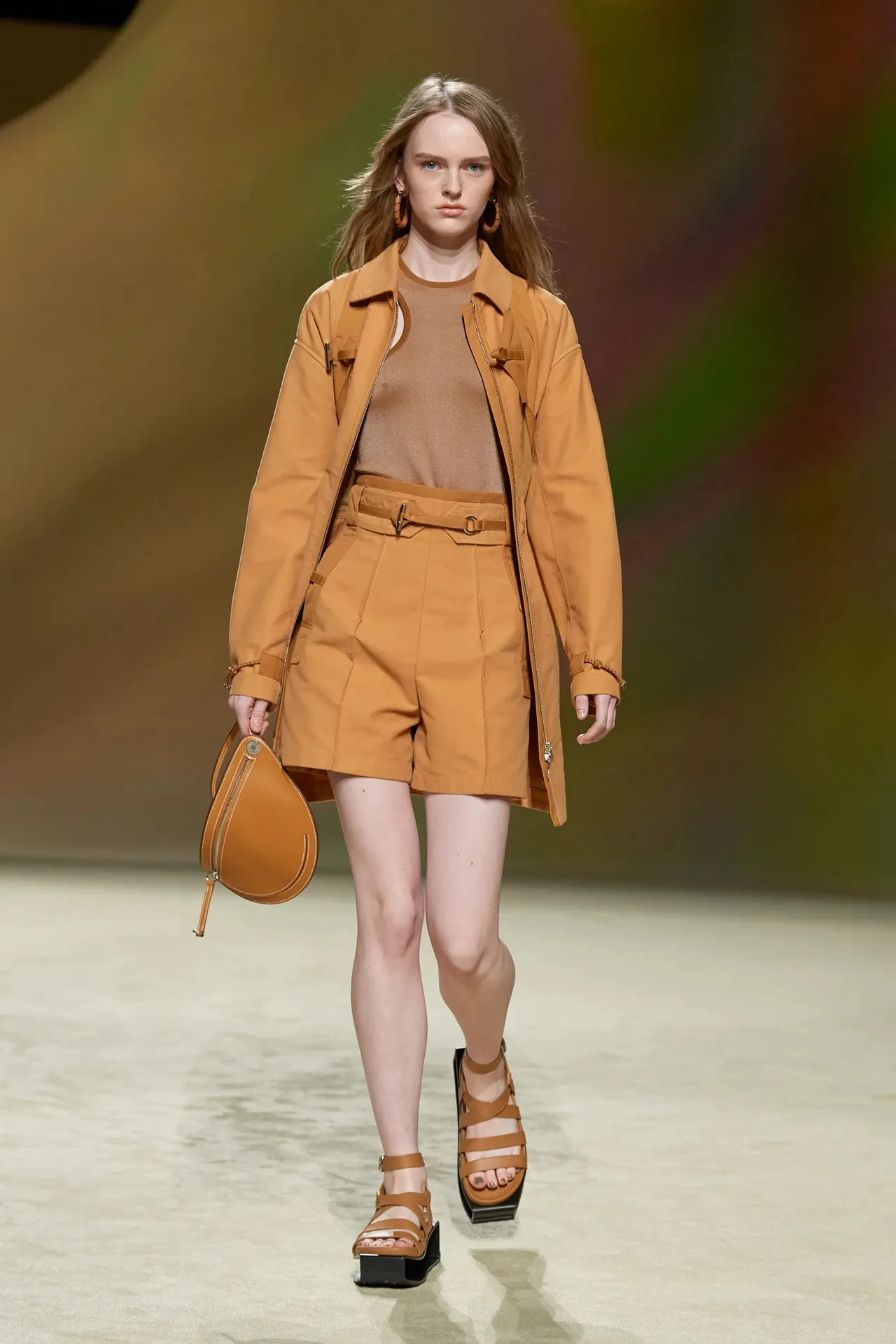 Hermès Xuân Hè 2023 look 2