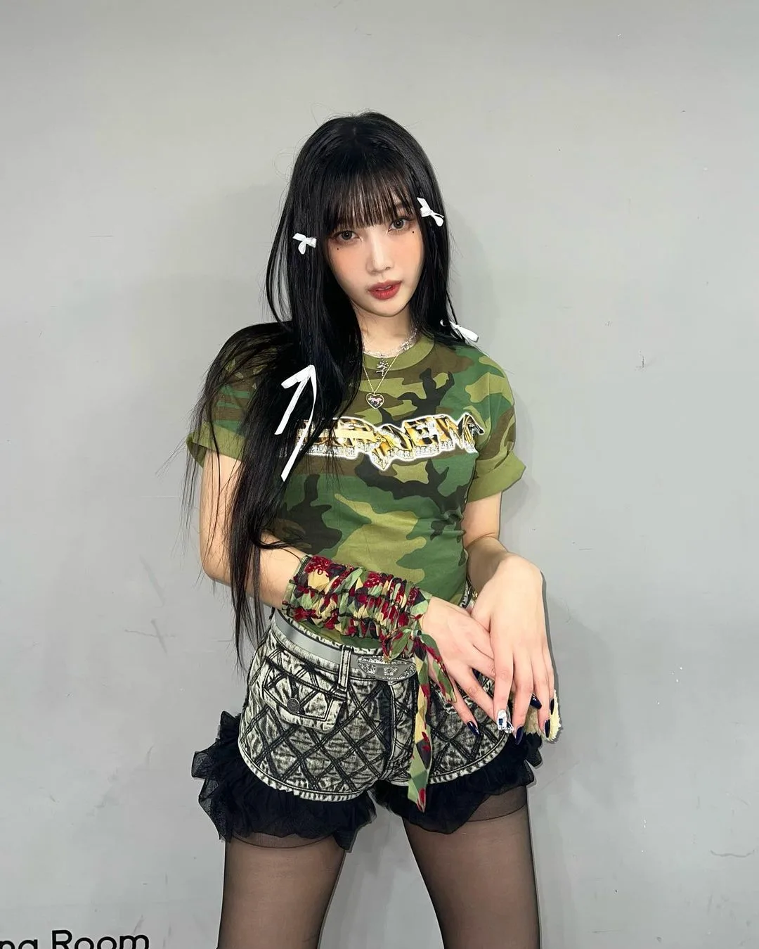 joy diện dây chuyền trái tim