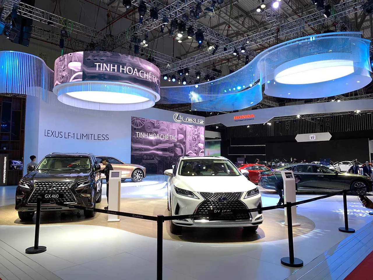 họp báo lexus 4