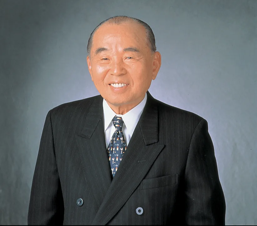 Ngài Daisuke Nonogawa - Người sáng lập thương hiệu Menard Ngài Daisuke Nonogawa - Người sáng lập thương hiệu Menard