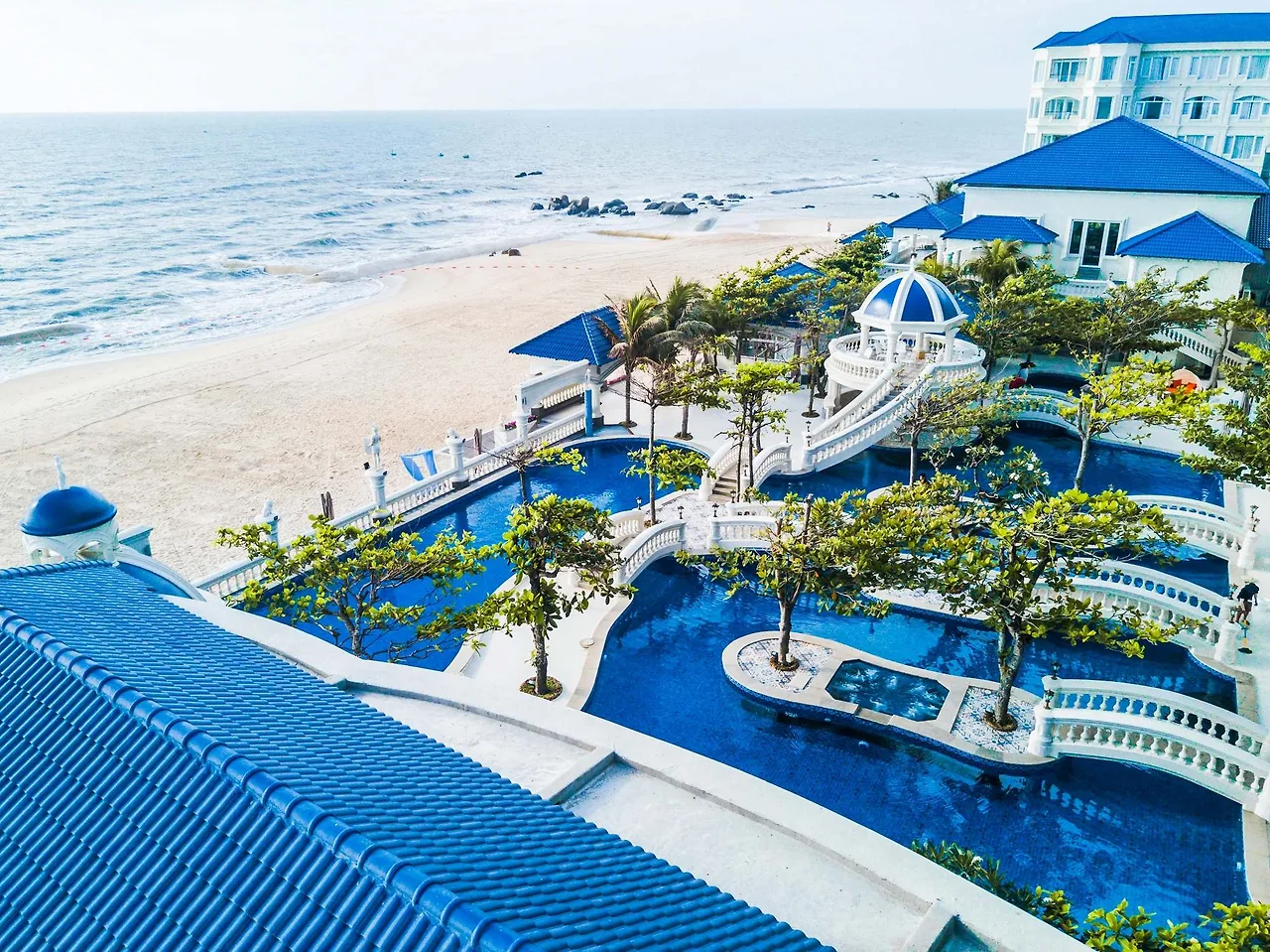 Toàn cảnh Lan Rừng Beach Resort