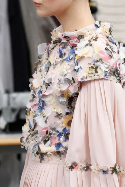 Haute Couture - Thế giới thời trang xa hoa, khốc liệt bậc nhất - ELLE VN