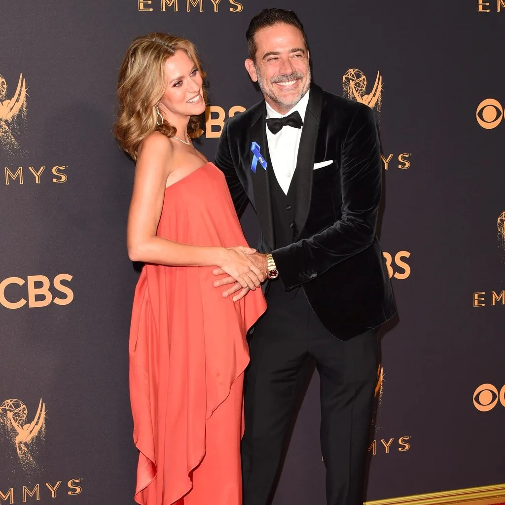 Jeffrey Dean Morgan và Hilarie Burton Jeffrey Dean Morgan và Hilarie Burton