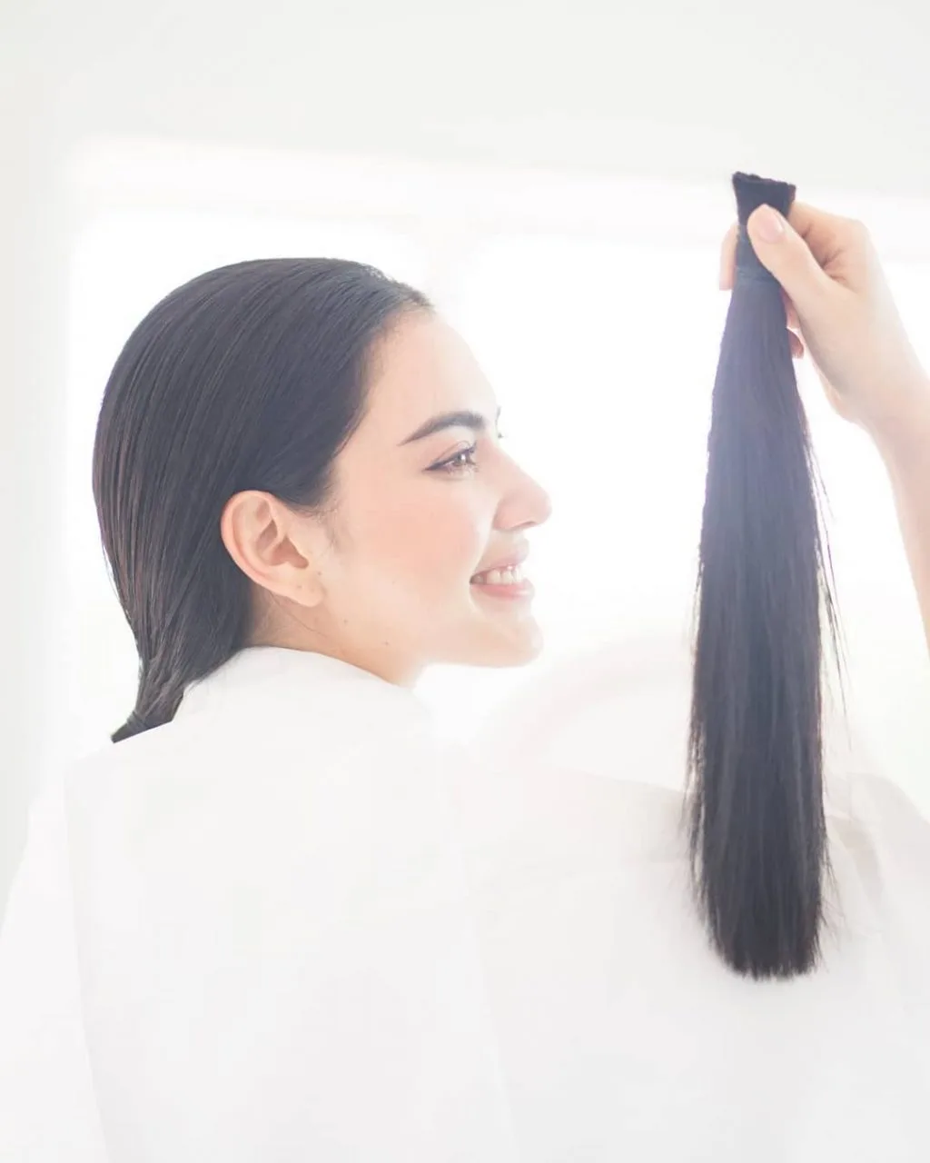 Bí quyết làm đẹp của "ma nữ" Thái Lan Davika Hoorne Bí quyết làm đẹp của "ma nữ" Thái Lan Davika Hoorne