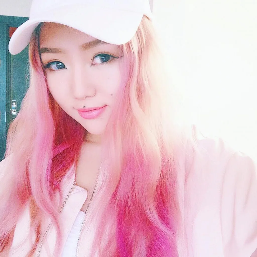 beauty blogger Hoa Ngữ Vivekatt beauty blogger Hoa Ngữ Vivekatt