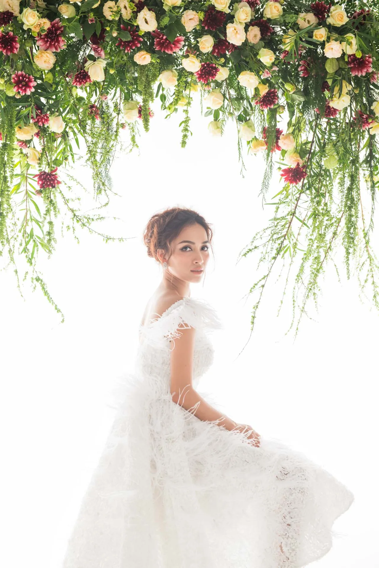 Ái Phương - sớm Xuân - elle việt nam