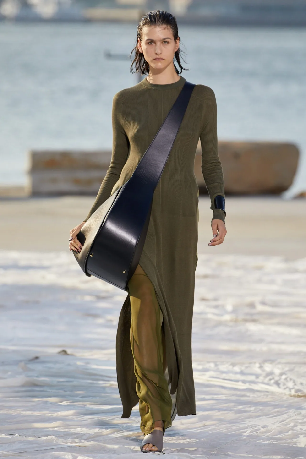 Look 20 Peter Do