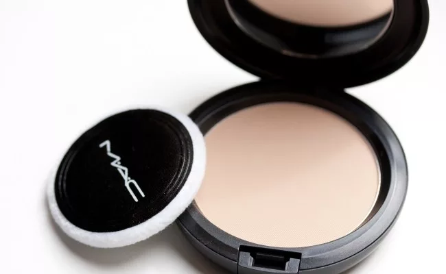 Phấn phủ MAC Blot Powders