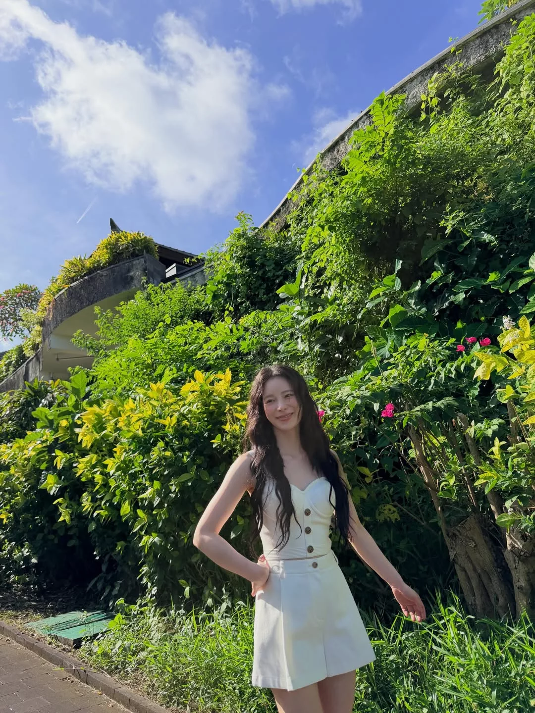 Thời trang Lim Ji Yeon ngoài đời