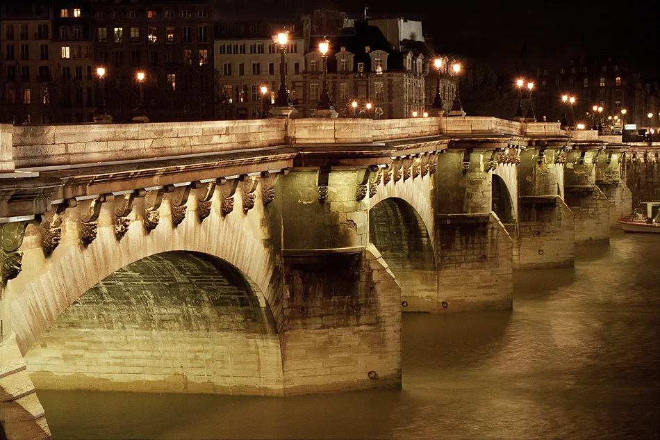 Những cây cầu ở Paris - 09