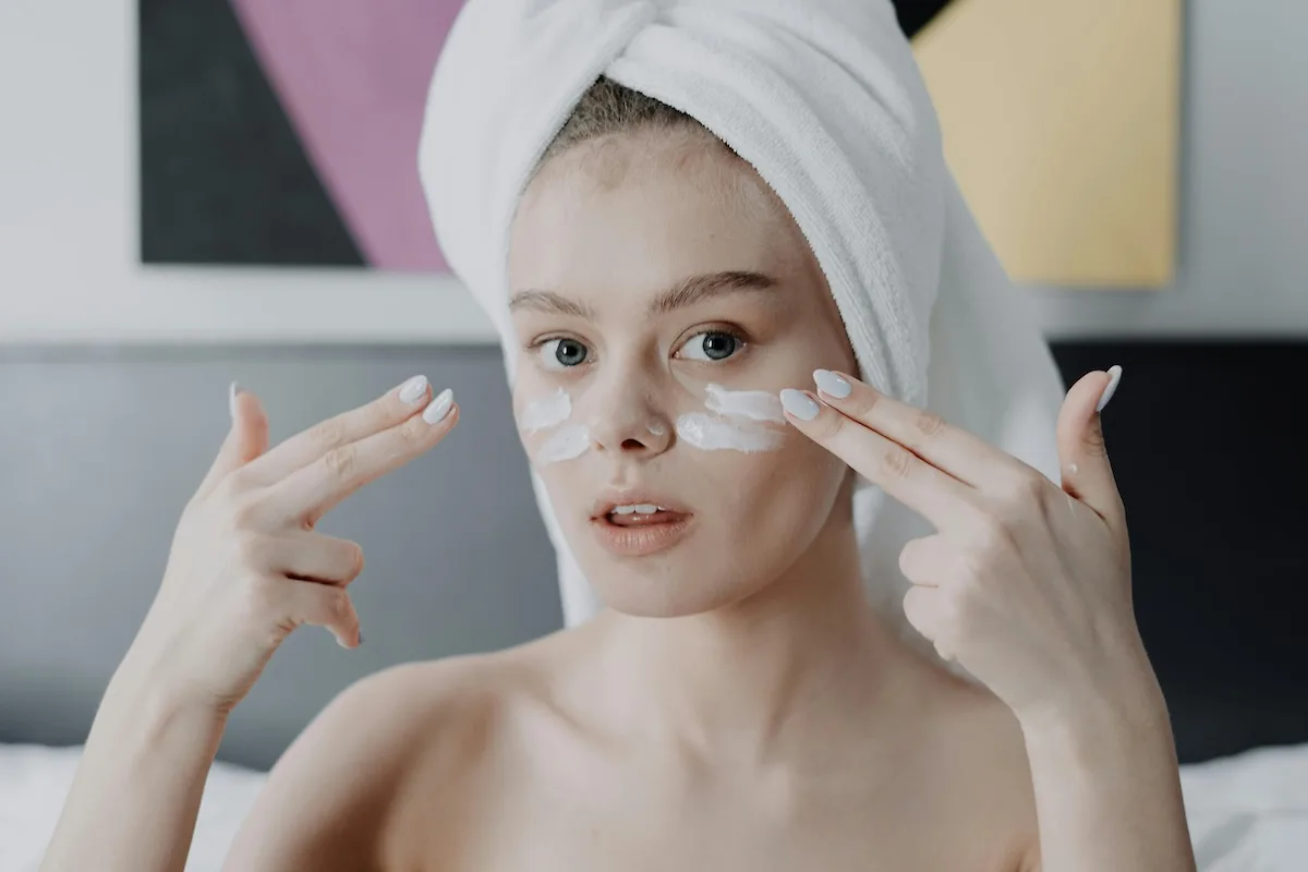 ưu tiên routine đơn giản và sản phẩm phục hồi dịu nhẹ