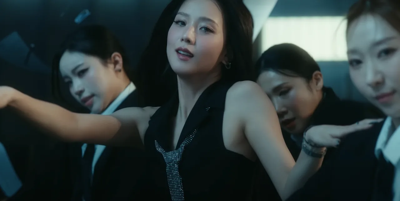 phụ kiện thời trang jisoo