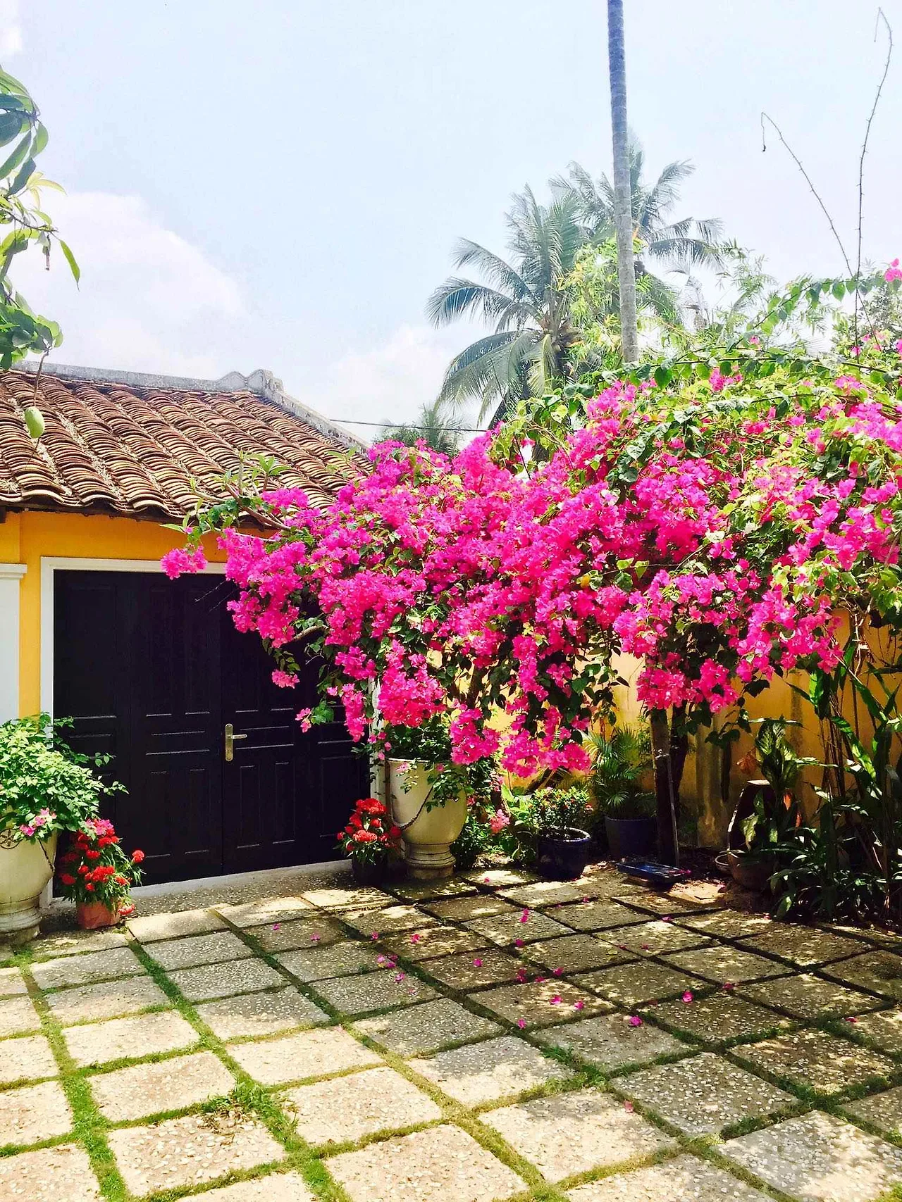 Khung cảnh lý tưởng cho một kỳ nghỉ yên bình tại Le Maison De Campagne