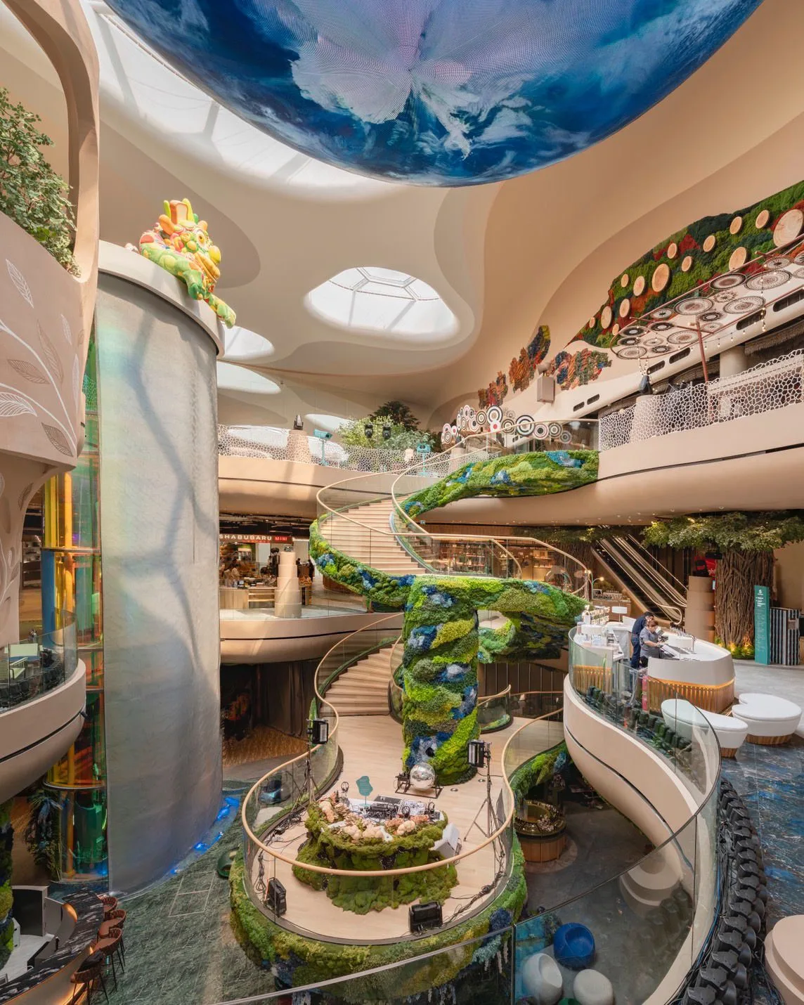 Khu vực NEXTOPIA tại Siam Paragon ở Bangkok - Thái Lan.