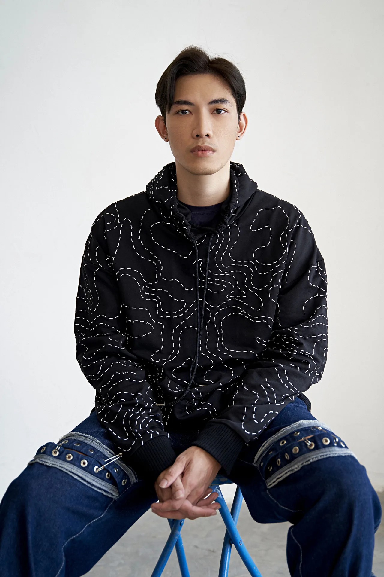 phỏng vấn Tom Trandt Hanoia ELLE Fashion Show 2022