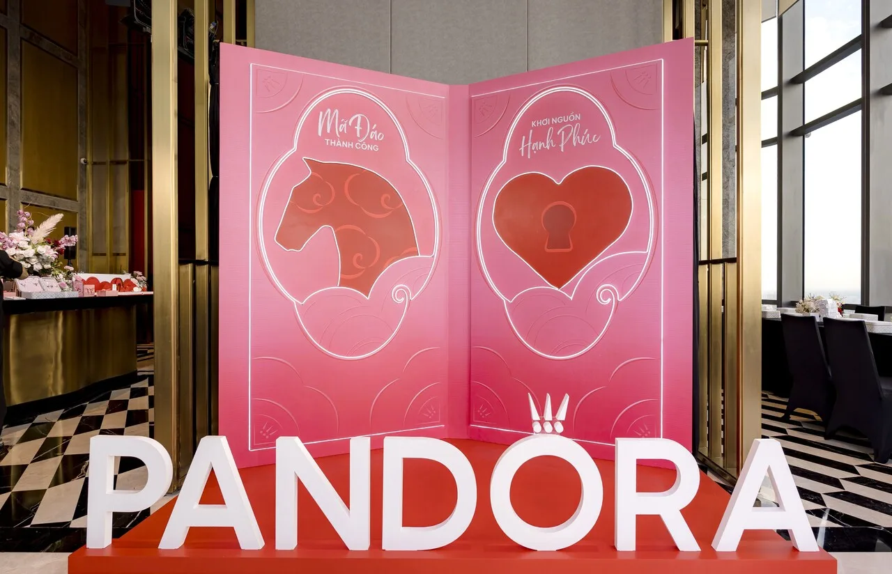 Sự kiện “Craft Your Next Happiness – Kiến tạo ký ức rực rỡ” của Pandora