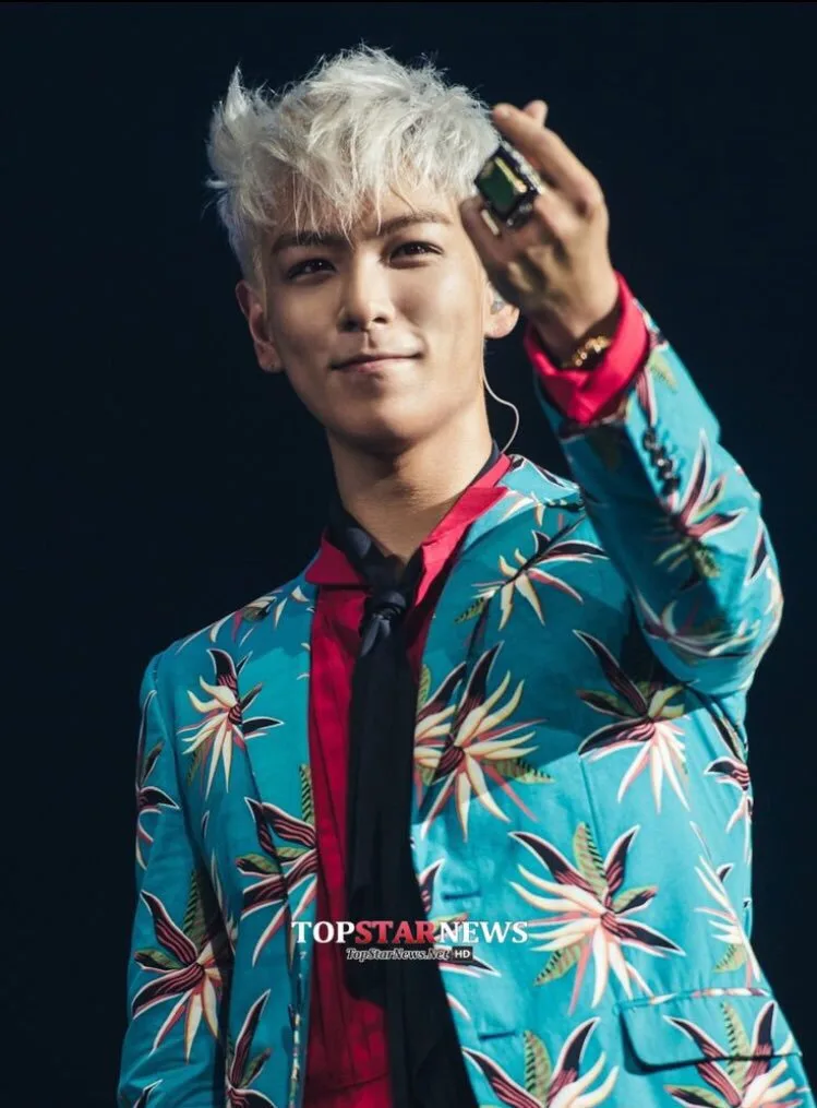 Nam ca sĩ T.O.P