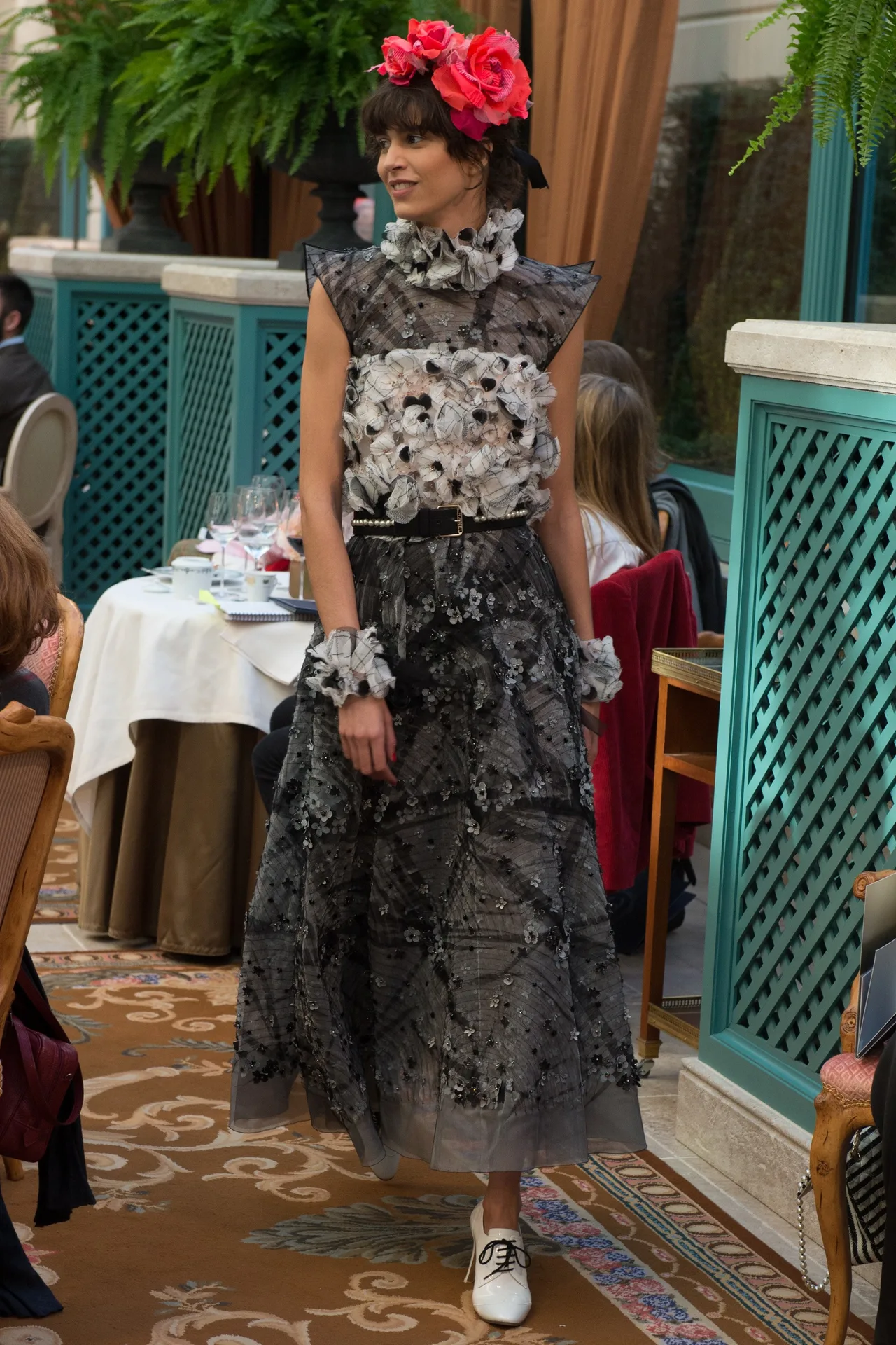 bst thoi trang chanel prefall 2017