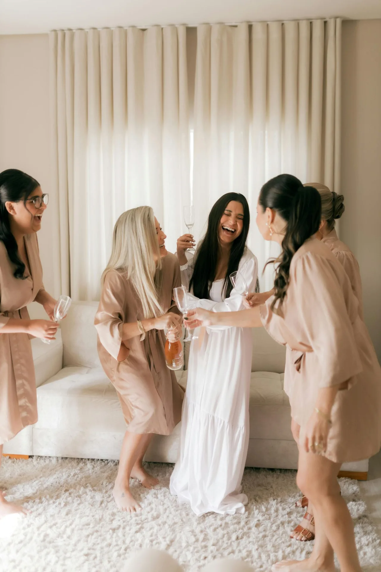 dấu hiệu các cô gái có người yêu thương và trân trọng