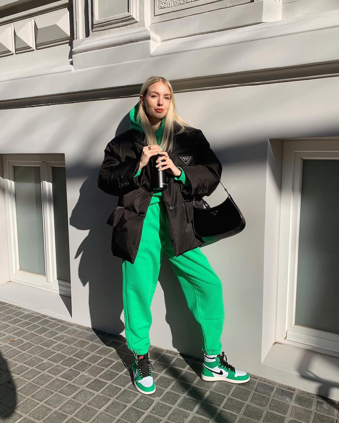 leonie hanne set thể thao