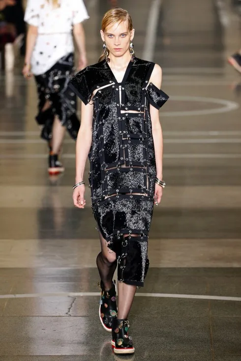Thiết kế của Christopher Kane