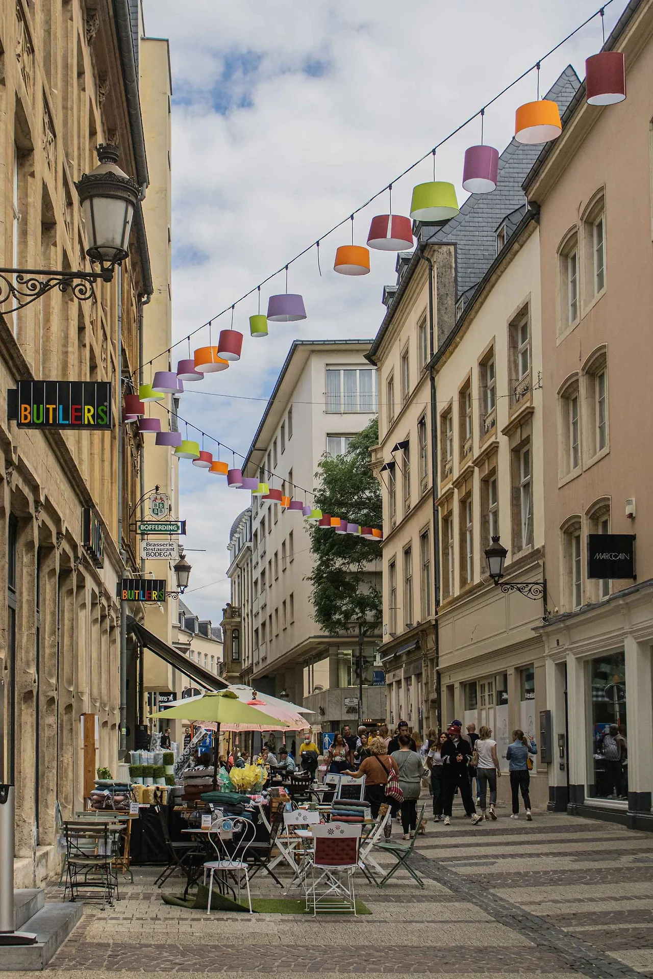 người dân đất nước hạnh phúc luxembourg