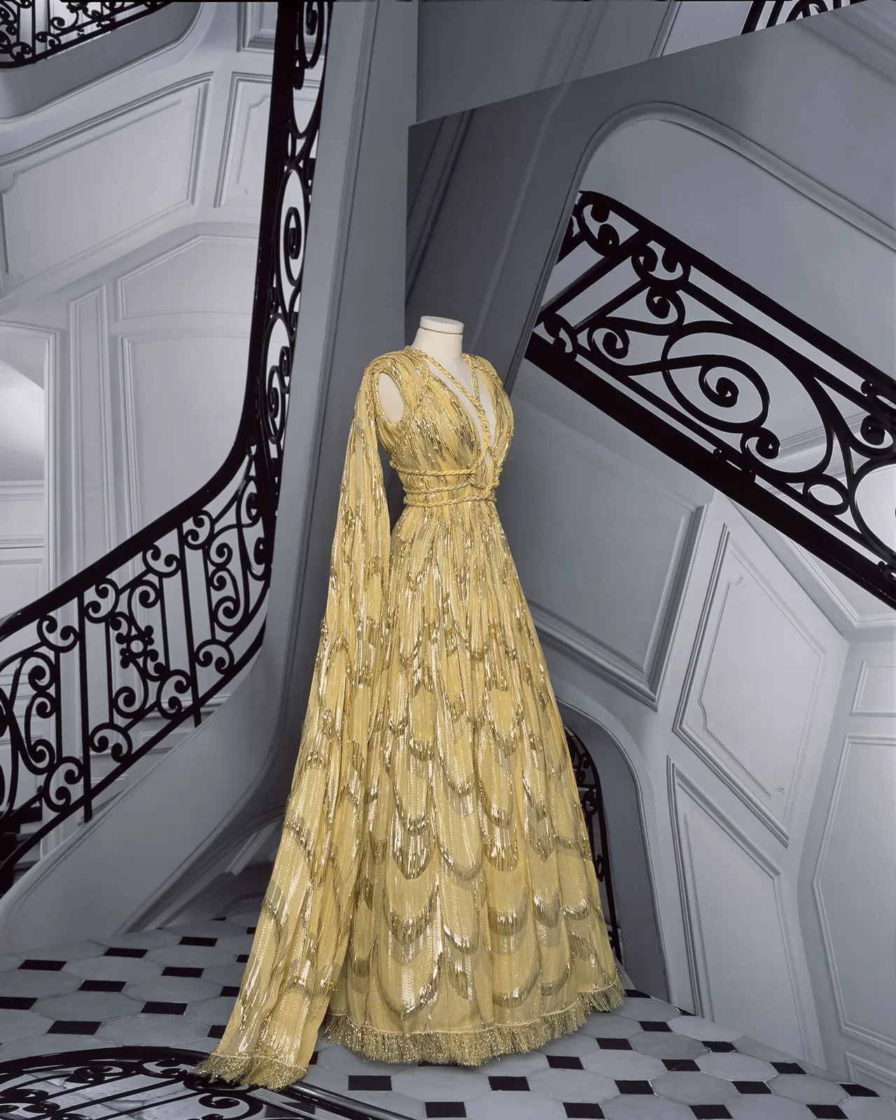 bst dior haute couture thu đông 2021 look 32