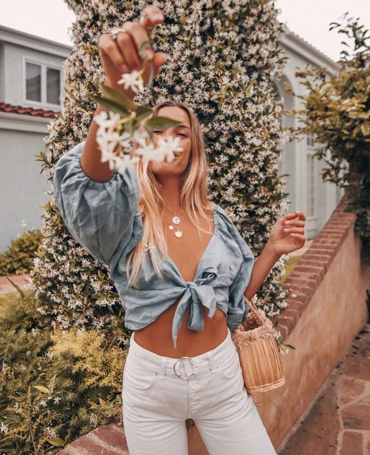 crop top thắt nơ 3