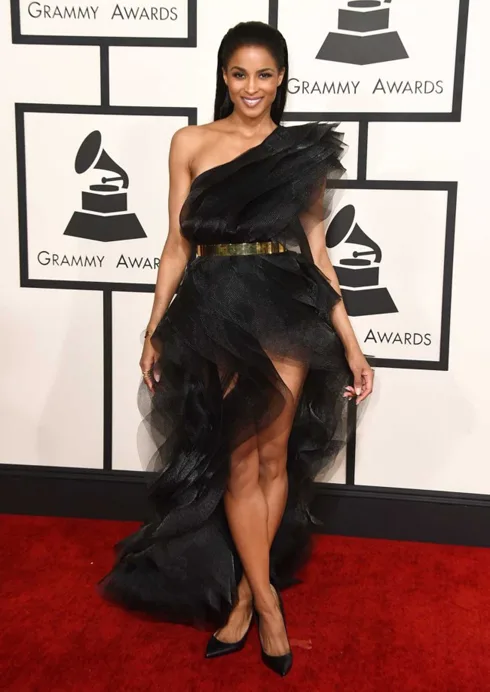 Ciara thảm đỏ grammy 2015