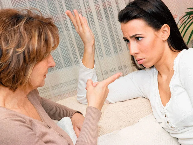 Sống chung với mẹ chồng: Nàng dâu khắc tinh thuộc chòm sao nào? Sống chung với mẹ chồng: Nàng dâu khắc tinh thuộc chòm sao nào?