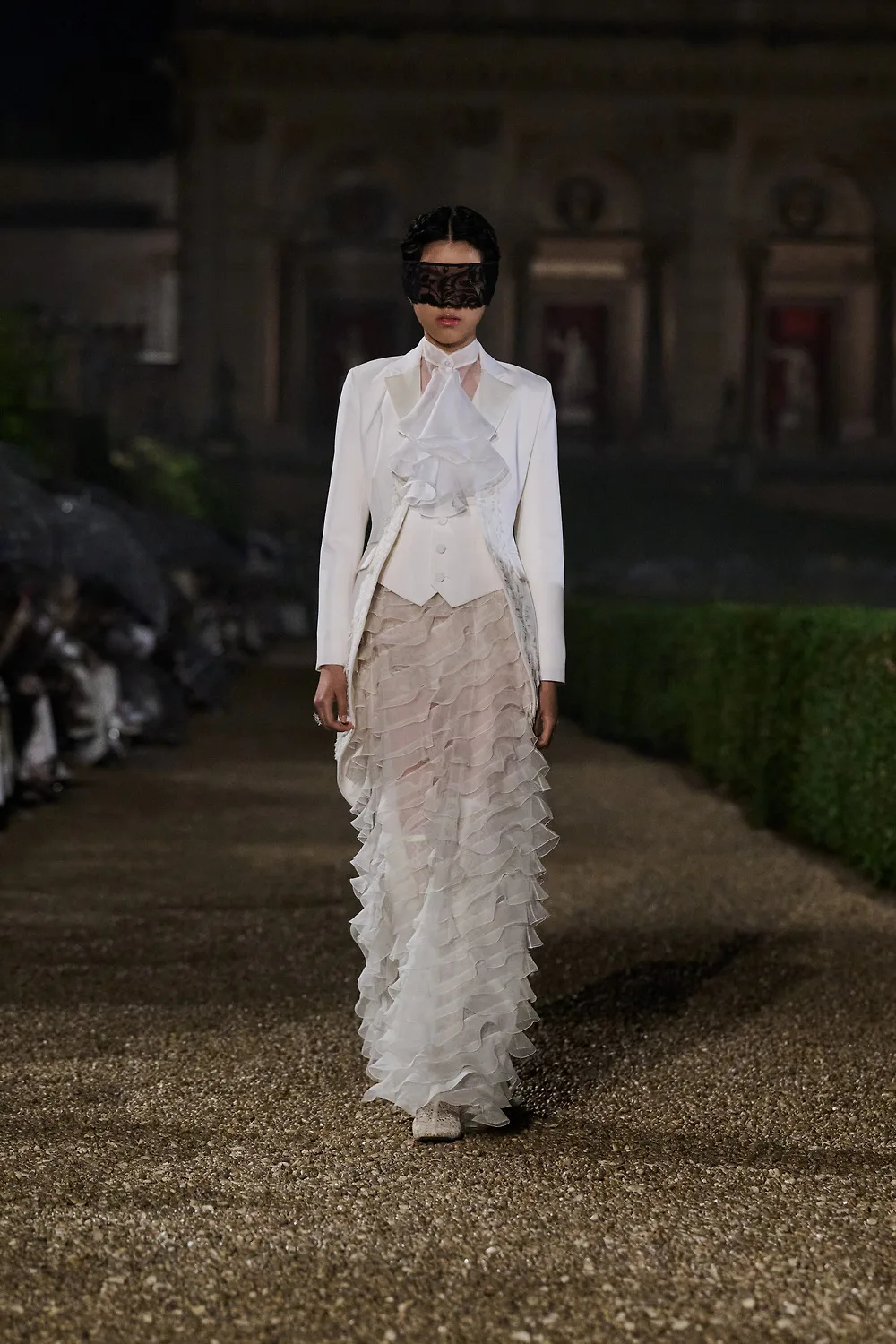 váy ren nơ BST Dior Cruise 2026
