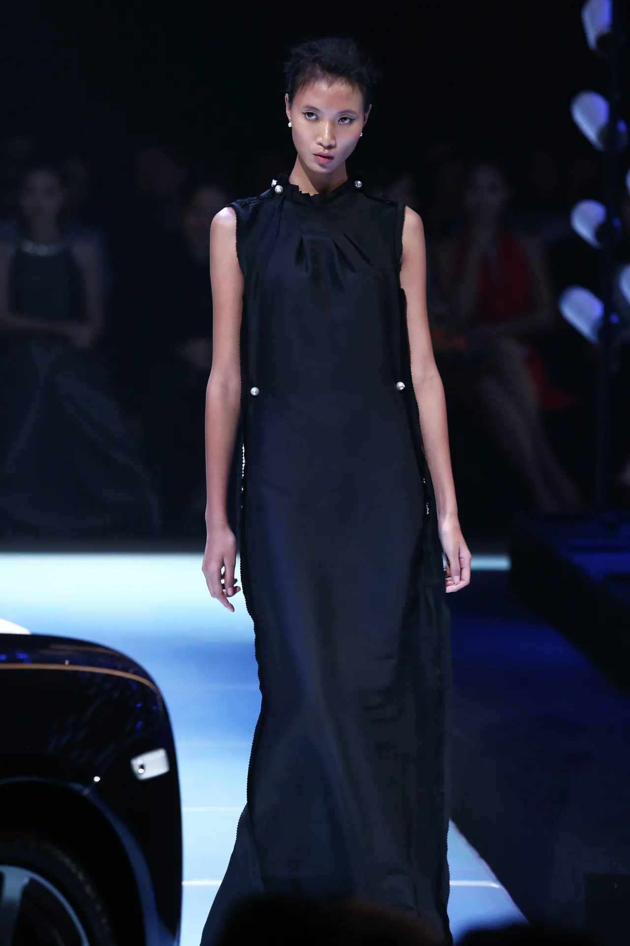 Lam Gia Khang ELLE Show 06
