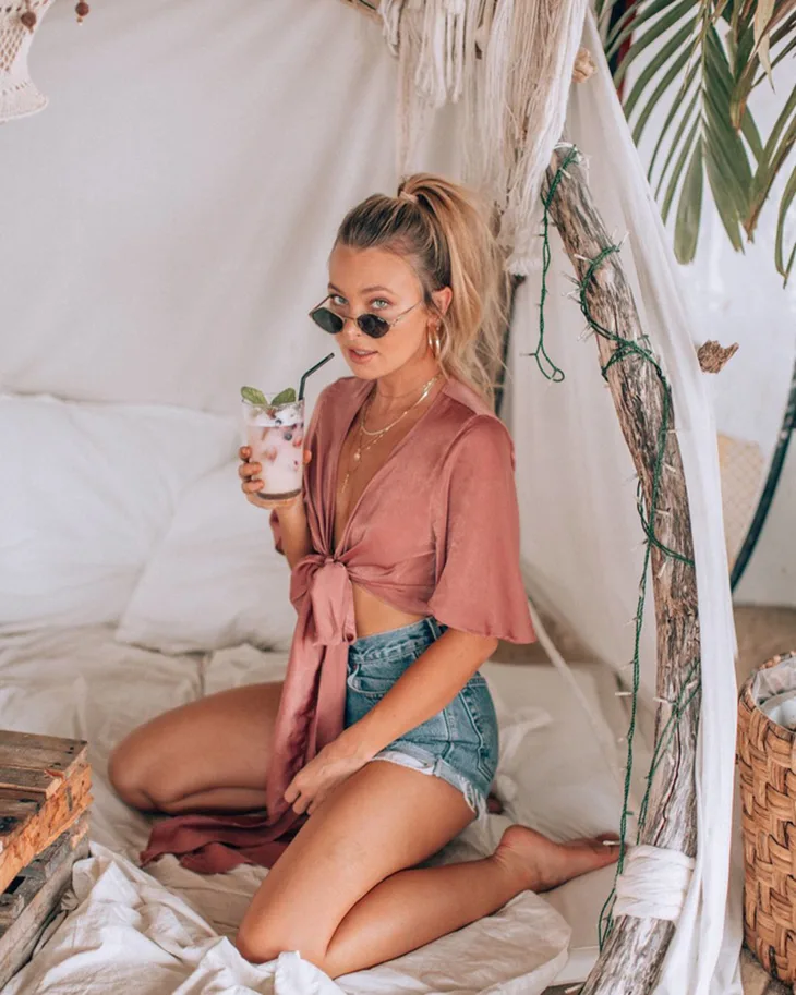 crop top thắt nơ 14