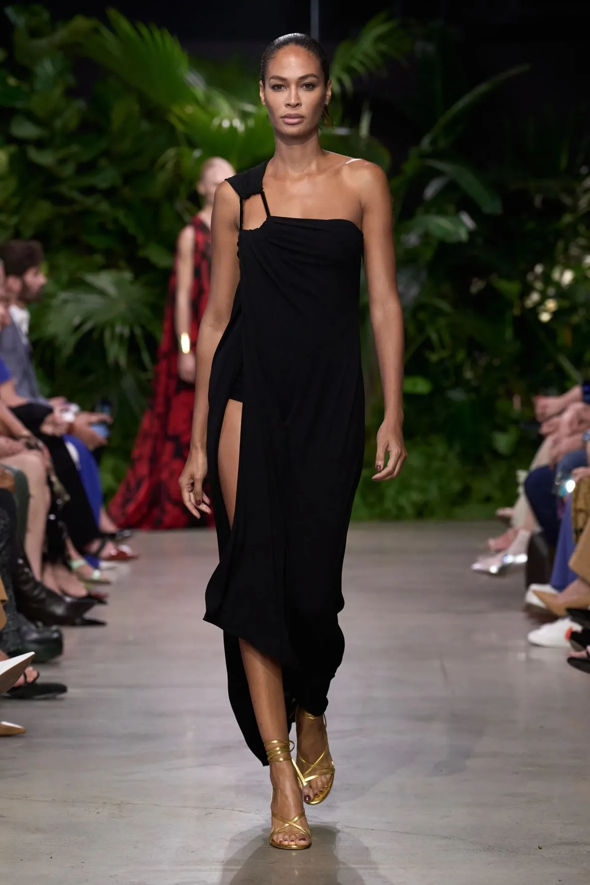 MK xuân hè 2023 look 33