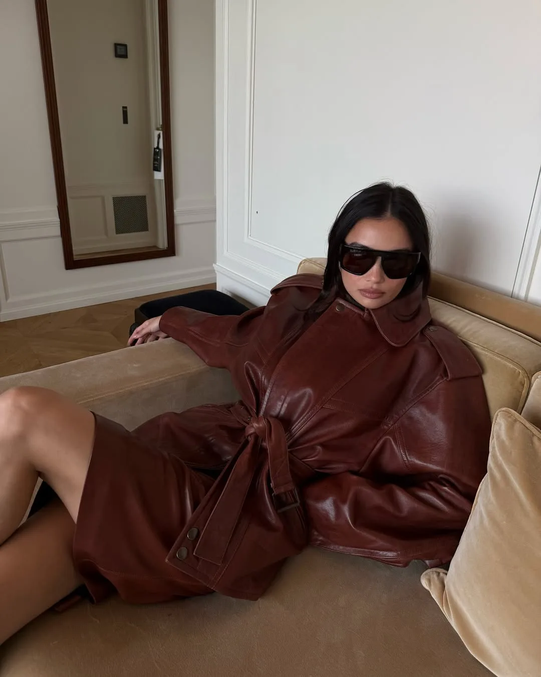 kelsey merritt áo choàng da