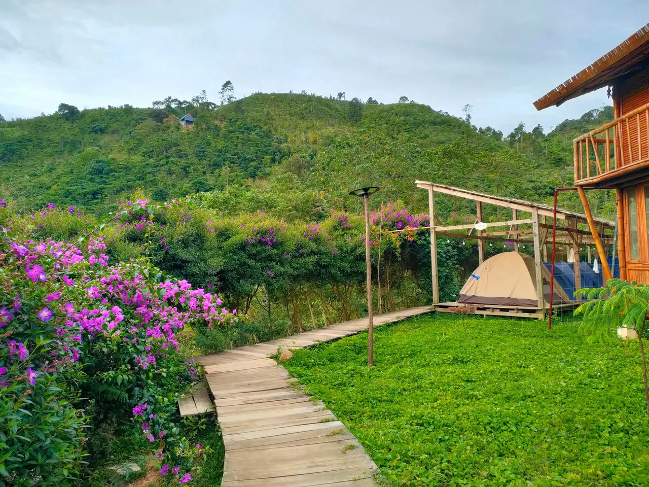 địa điểm up base camp địa điểm up base camp