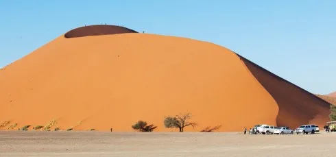 Du lich Namibia tieng goi noi hoang da 2